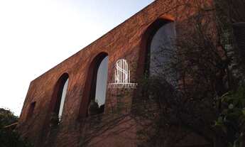 Imagem 2: JARDIM GUEDALA - CASA DE 411M² COM 4 SUÍTES E 4 VAGAS