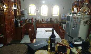 Imagem 2: Sobrado à venda em Interlagos, 180 metros com 3 quartos e 2 vagas