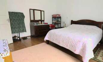 Imagem 3: Imóvel de luxo na Aclimação: Casa com 5 quartos, 2 suítes e 220m² em São Paulo-SP