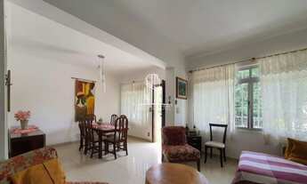 Imagem: Casa com 240m², 5 dormitórios e 3 vagas