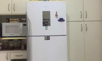 Imagem 7: Apartamento em Pinheiros com 156m². São 3 dormitórios, 3 banheiros e 1 vaga