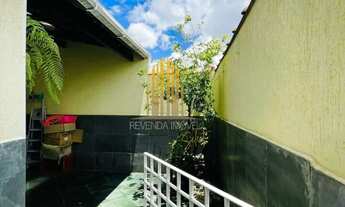 Imagem 7: SOBRADO RESIDENCIAL DE 168M² POSSUI 5 DORM (2 SUÍTES), 2 SALAS E 3 VAGAS À VENDA NA REGIÃO