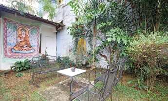 Imagem 2: CASA ASSOBRADADA EM SUMAREZINHO DE 400m² COM 3 QUARTOS , 2 BANHEIROS E 3 VAGAS Á VENDA