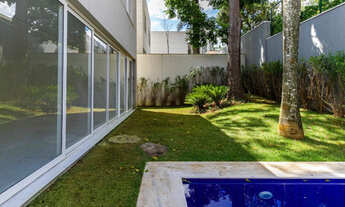 Imagem: Casa de Condomínio à venda de 500m² a.u