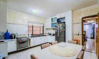 Imagem 7: Imperdível Sobrado à Venda em São Paulo-SP, Bairro Saúde: 4 Quartos, 4 Suítes, 5 Banheiros