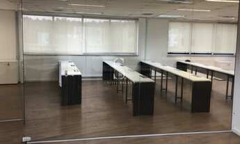 Imagem: Edifício Francisco Lopes na Vila Olímpia