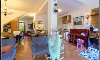 Imagem: Sobrado com 3 dormitórios, 2 vagas no bairro