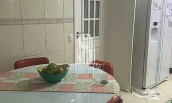 Imagem 3: SOBRADO RESIDENCIAL DE 112M², POSSUI 3 DORM (1 SUÍTE), 1 SALA E 2 VAGAS, À VENDA NA REGIÃO