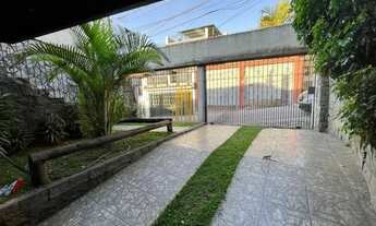 Imagem 2: Sacomã - Casa Assobradada com 400m², 3 dormitórios, 3 banheiros e 3 vagas com Espaço Gourm