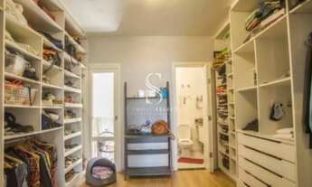 Imagem 7: CASA ASSOBRADADA RESIDENCIAL DE 190M² POSSUINDO 4 DORMITÓRIOS (4 SUÍTES) E 4 VAGAS Á VEND