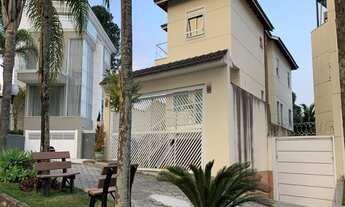 Imagem: Casa de alto padrão à venda em condomínio