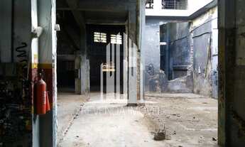 Imagem: Galpão Comercial de 1.200m² à venda no