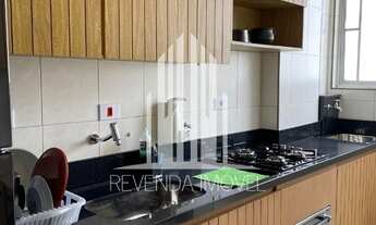 Imagem 3: Apartamento à venda em ótima localização: 2 quartos, 1 sala, 1 banheiro, 1 vaga de garagem