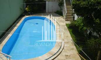 Imagem 5: Oportunidade no Brooklin Paulista! Sobrado de 491m² com Lazer Completo e Escritório