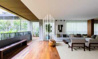 Imagem 2: Apartamento de alto padrão com 3 suítes e 3 vagas no coração dos Jardins, São Paulo - SP