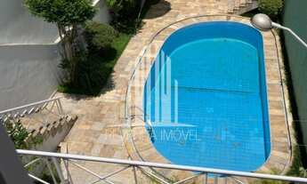 Imagem 3: Oportunidade no Brooklin Paulista! Sobrado de 491m² com Lazer Completo e Escritório