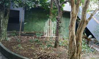 Imagem 4: Sobrado com 3 dormitórios 04 Vagas com 02 Salões Comerciais no Jabaquara !