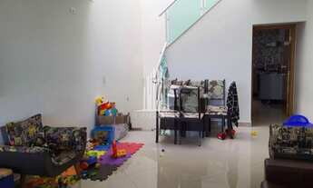 Imagem 2: Casa Sobrado à venda de 130m² com 3 dormitórios sendo 3 suítes e 2 vagas no Ipiranga Casa