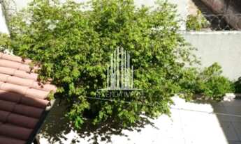 Imagem 3: Residência de luxo à venda em São Paulo-SP, 4 quartos, 1 suíte, 4 banheiros, 2 vagas de ga