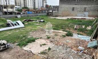 Imagem 2: Terreno Comercial de 1.040 m² à venda na Vila Maracanã, São Paulo-SP: oportunidade única e