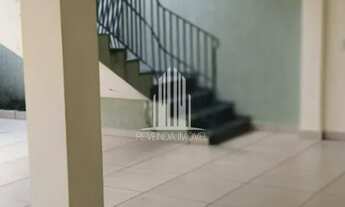 Imagem 5: Residência de luxo à venda em São Paulo-SP, 4 quartos, 1 suíte, 4 banheiros, 2 vagas de ga