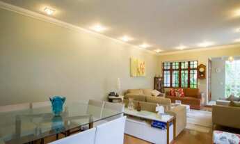 Imagem: Casa à venda com 286m², 4 quartos e 5