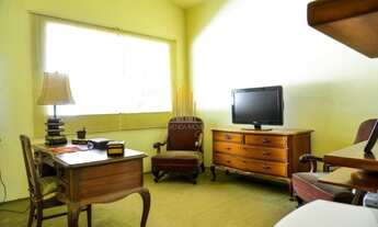 Imagem 7: Cidade Jardim - Casa de 680m², com 5 dormitórios (4 Suítes), 4 banheiros e 4 vagas