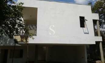 Imagem 3: SOBRADO RESIDENCIAL DE 500M² POSSUI 4 DORMITÓRIOS,5 BANHEIROS E 4 VAGAS Á VENDA NA REGIÃO