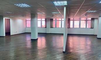 Imagem: LAJE CORPORATIVA SOBRE A ESTAÇÃO DE METRÔ