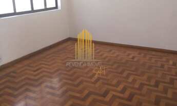 Imagem 1: CASA ASSOBRADADA DE 306M², COM 7 DORM SENDO 1 SUÍTE, 2 SALAS E 5 VAGAS Á VENDA NA REGIÃO D