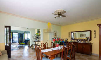 Imagem: Saúde - Casa Assobradada de 394m² 4 dormitórios