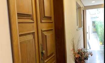 Imagem 4: 300m2 - 4 Dormitórios 2 suítes 5 Vagas - Bosque da Saúde, boa localização