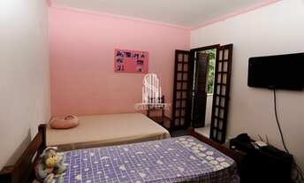 Imagem 2: SOBRADO RESIDENCIAL DE 400 M², POSSUI 4 DORM SENDO 1 SUÍTE, 1 SALA E 3 VAGAS, À VENDA EM C