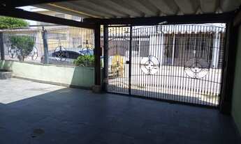 Imagem 2: Socorro - Casa Terrea de 250 m² com 3 dormitórios sendo 1 suíte, 4 banheiros e 5 vagas