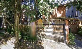 Imagem 2: Jardim Paulista - Casa de 412m² com 4 dormitorios, sendo 2 suites, 4 banheiros e 2 vagas