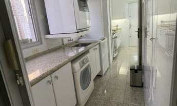 Imagem 2: Apartamento à venda com 180m², 4 dormitórios e 2 vagas no Campo Belo