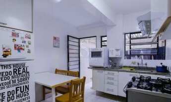 Imagem 6: SOBRADO RESIDENCIAL DE 200M² POSSUI 3 DORMITÓRIOS ( 1 SUÍTE ) E 2 VAGAS Á VENDA NA REGIÃ