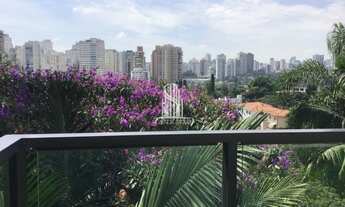 Imagem 7: Pacaembú - Casa à venda de 520m² com 4 dormitórios sendo suítes e 5 vagas de garagem