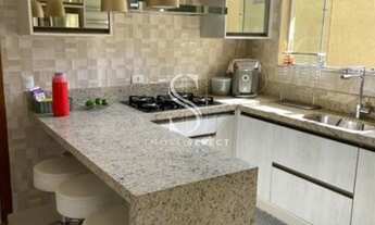 Imagem 2: Casa Assobradada com 250m², 4 Dormitórios, 3 banheiros e 4 vagas. No bairro - Ipiranga, S