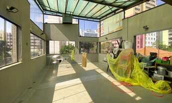 Imagem: Prédio Comercial com 2 aptos à Venda em