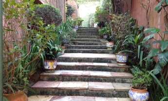 Imagem 6: Sobrado à venda no Jardim Guedala com 411m² 4 dormitórios 4 suítes 6 banheiros 4 vagas