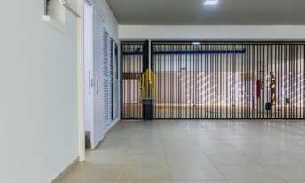 Imagem 2: Cond. Premiere, Sobrado de 424,76m² com 4 suítes, piscina, 4 vagas no Alto da Boa Vista. C