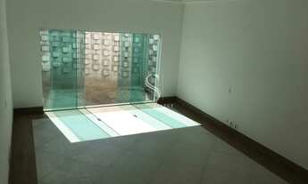 Imagem 4: SOBRADO RESIDENCIAL DE 260M² COM 3 DORMITÓRIOS (3 SUÍTES) , 4 BANHEIROS E 4 VAGAS Á VEND