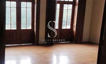 Imagem: CASA ASSOBRADADA E CONSOLAÇÃO DE 700m²