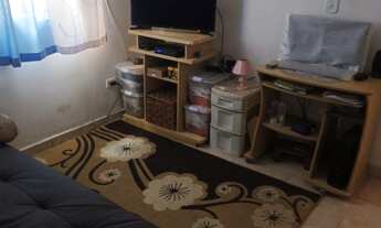 Imagem 4: Casa grande que foi dividida em duas, com terreno de 430 m2