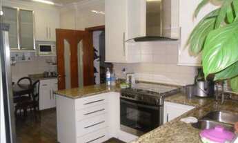 Imagem: Apartamento à venda em Santa Cecilia 180m²