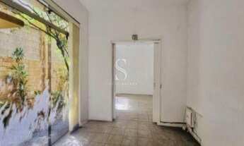 Imagem 5: Jardim Paulista - Casa de 412m² com 4 dormitorios, sendo 2 suites, 4 banheiros e 2 vagas