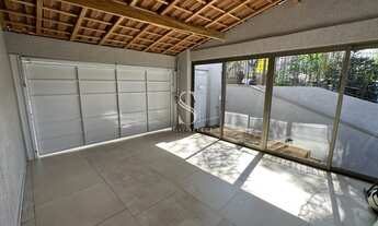 Imagem 2: CASA ASSOBRADADA , COM 3 DORMITÓRIOS SENDO SUITES COM VARANDA , 2 VAGAS Á VENDA NO BAIRRO