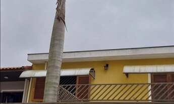 Imagem 4: Casa à venda de 3 dormitórios sendo 1 suíte e 4 vagas em Interlagos