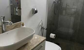 Imagem 4: Apartamento todo reformado de 127m²com 3 dormitórios, 2 banheiros e 2 vagas